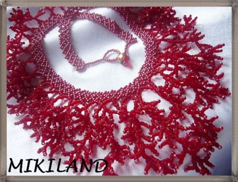 Set coral rosu