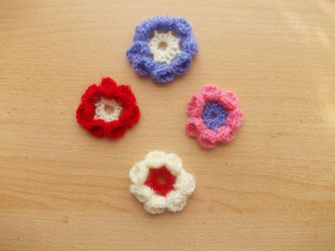 Floricele crosetate