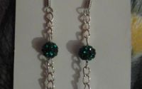 Cercei cu margele rhinestone si charm fundita