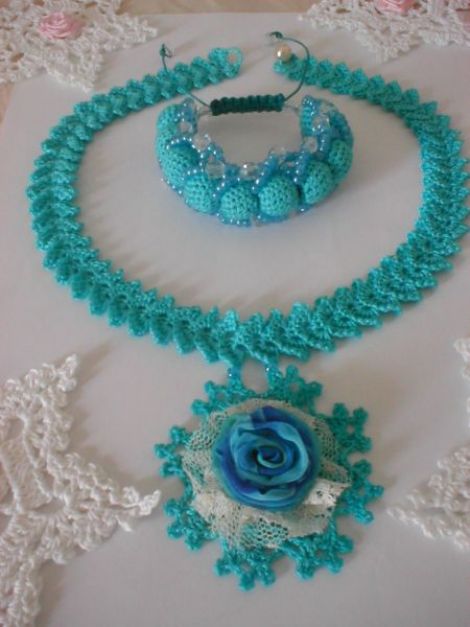 set bijuterie crosetata turquaz