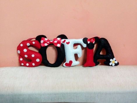 Litere decorative Minnie Mouse
