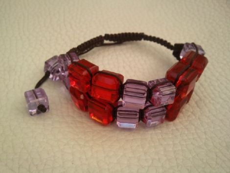 Bratara unicat cu nod shamballa