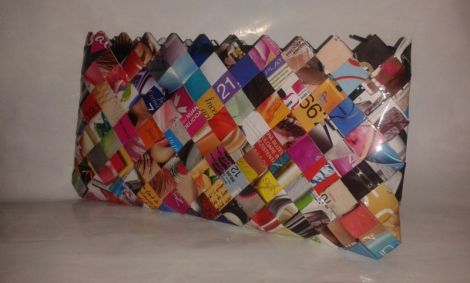 Genti din reviste multicolore
