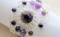 Bratara Purple Flower