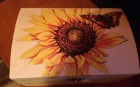 Cutie de lemn decorata