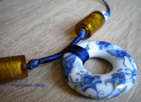 Blue  Gold Circle