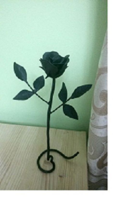 trandafir din fier forjat black rose