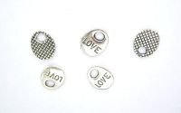 CHARM ARGINTIU DROP INSCRIPTIONAT "love" 14MM