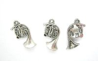 CHARM ARGINTIU INSTRUMENT MUZICAL 23MM