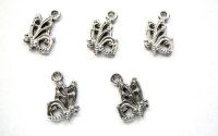 CHARM ARGINTIU FLUTURE 17MM