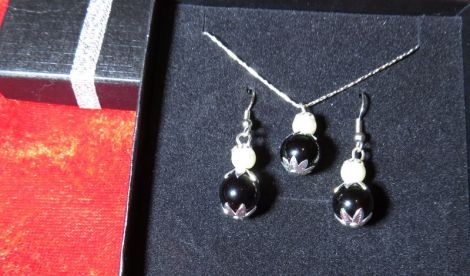 Set Sf. Valentin onix si perle