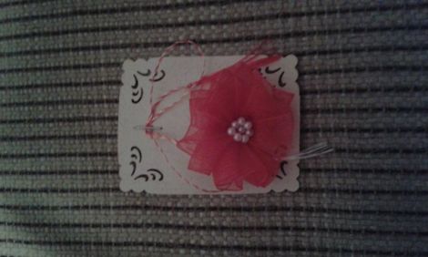 Brosa din organza