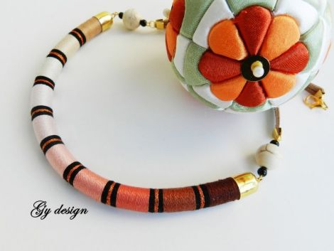 Colier statement Sylenteri peach degrade