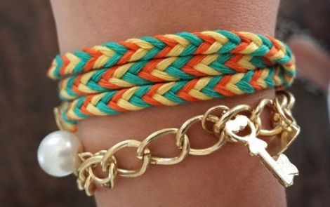 Bratari handmade colorate friendship bracelets