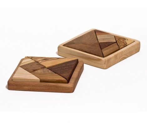 Tangram puzzle
