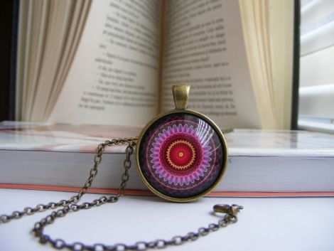 Pandantiv mandala colorat talisman handmade Qz2