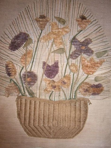 Tapiserie cos cu flori -unicat
