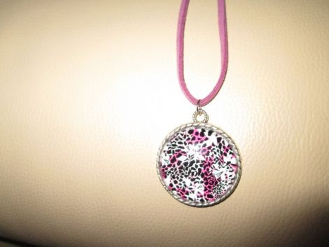 Colier cabochon