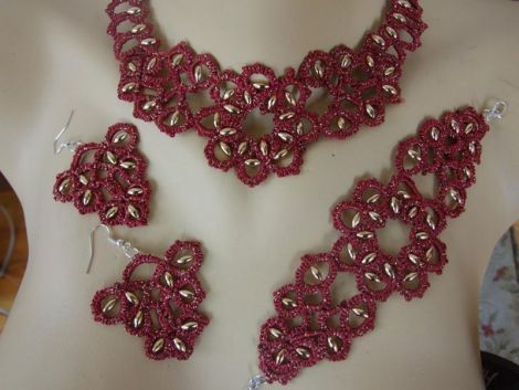 Set dantela frivolite