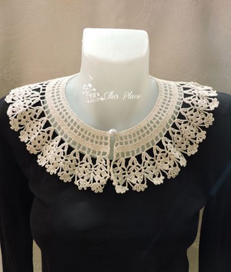 Gulera croetat din macrame.