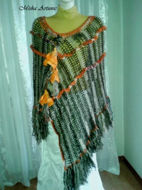Poncho crosetat - Hermosa nina - Concurs