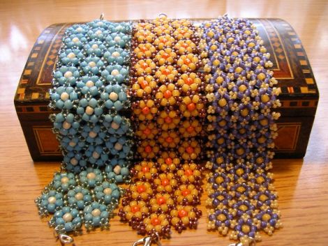 Bratari florale