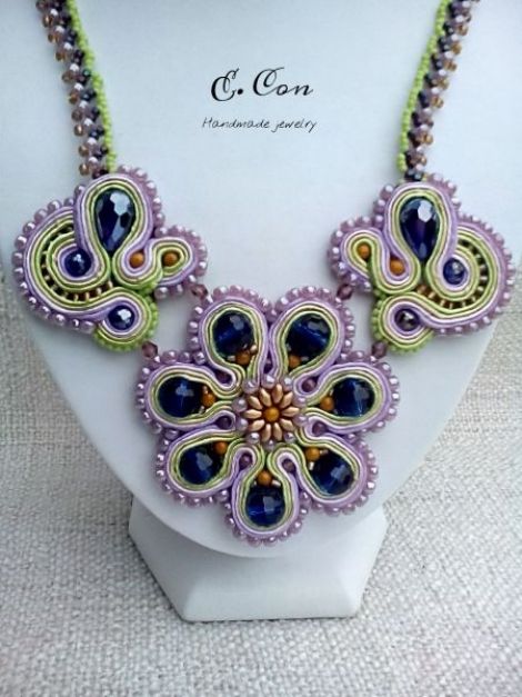 colier soutache