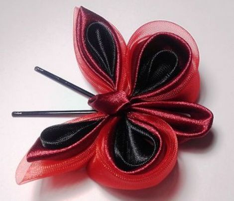 Fluture kanzashi brosa clama de par.