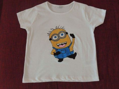 Tricou pictat