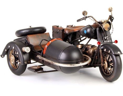 MODEL MOTOCICLETA CU ATAS