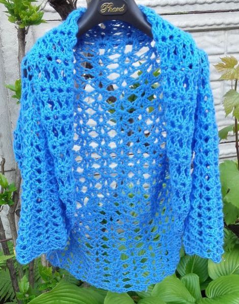 Bolerou bleu cu maneca 34