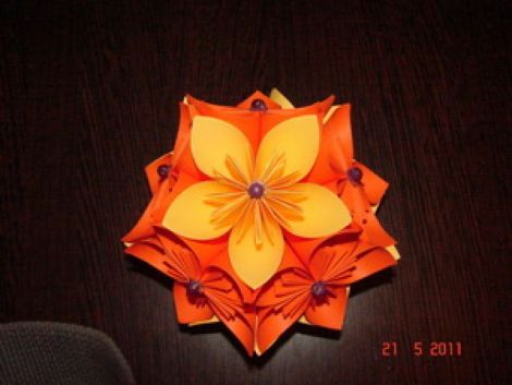Kusudama Morning Glory