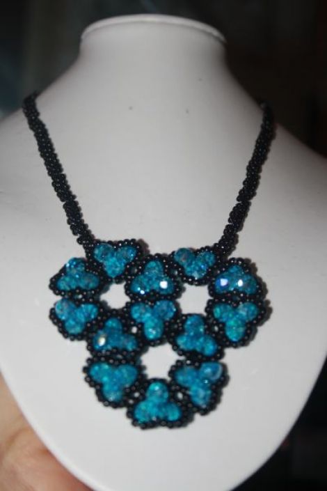 colier handmade