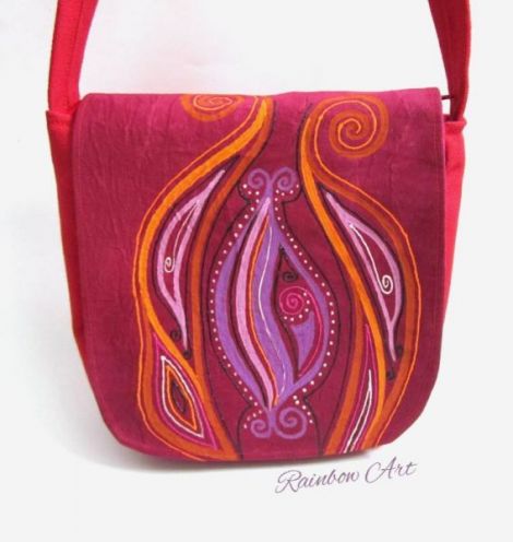 Geanta rotunjita medie - Red elegance