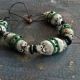 Colier Green stripes