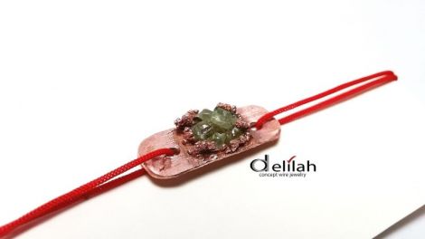 Bratara martisor cu peridot si cupru