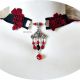Chocker cu flori dantelate grena  si cristale