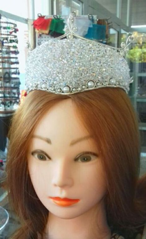 Tiara "Queen"