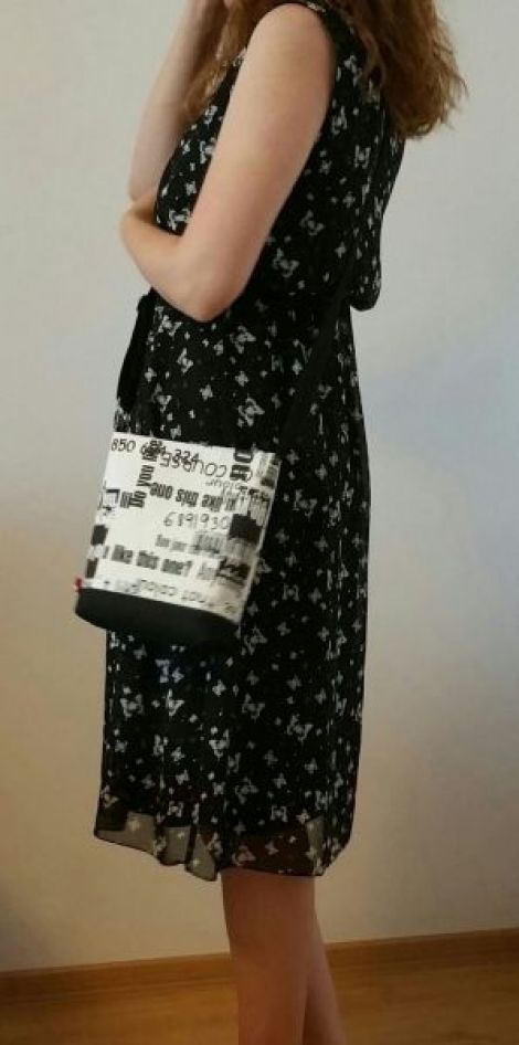 Geanta casual " Paper print"