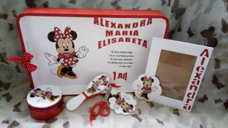Set cu Minnie Mouse- rosu