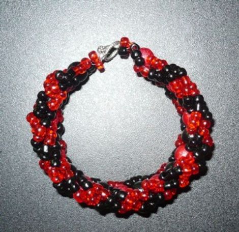 Bratara handmade