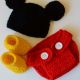Costum crosetat Mickey Mouse