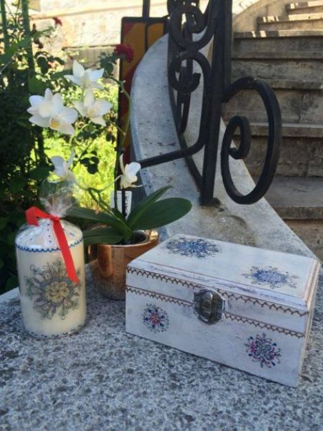 Casete cu mandale