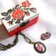Set cadou cu motiv traditional 