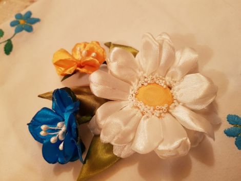 Brosa floare 03