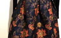 Fusta motiv floral