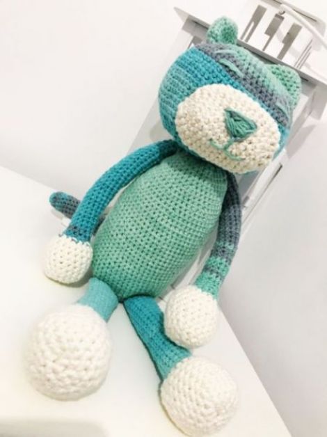 Alvin pisica crosetata handmade