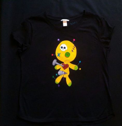 Tricou pictat manual