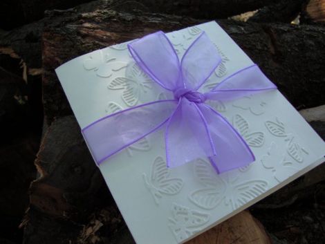 Invitatie nunta hand-made cu panglica lila