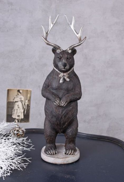 Statueta din rasini cu urs cu coarne